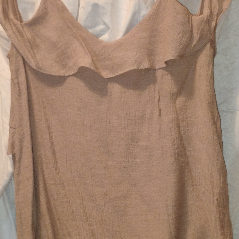 Women's Ruffled Tan Top - Picture 3 of 3